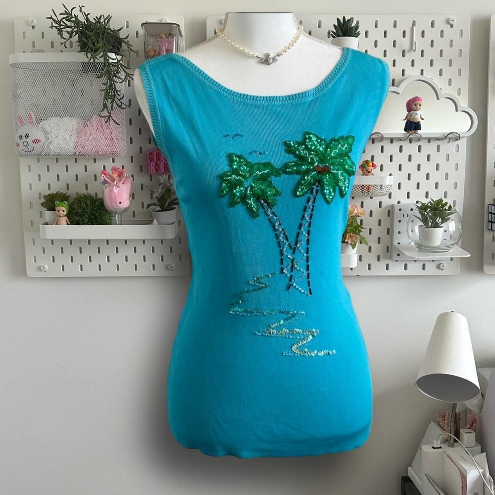 Blue ocean coconut girl island core y2k beaded top